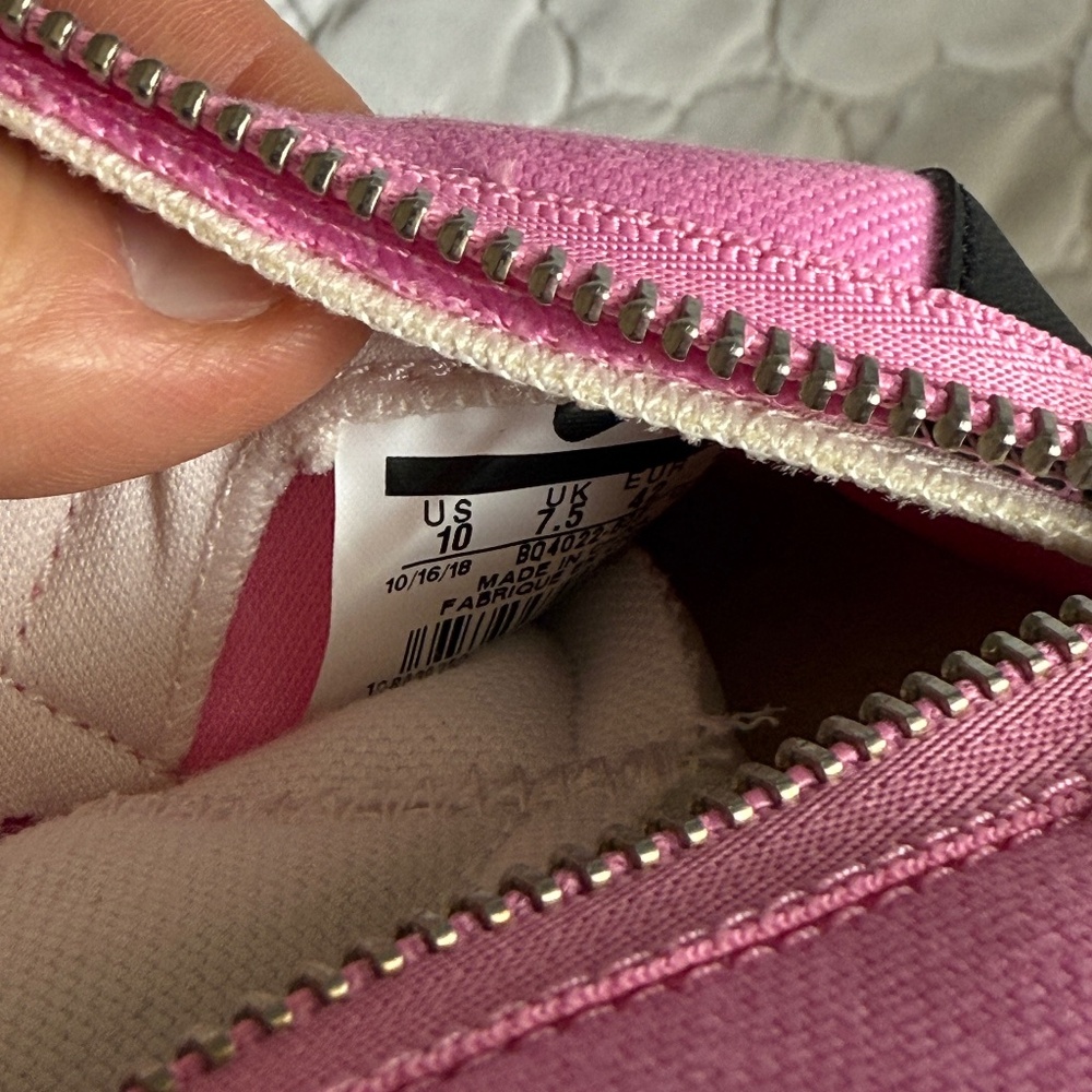 Nike Pink High-Top Sneakers - Picture 7 of 9
